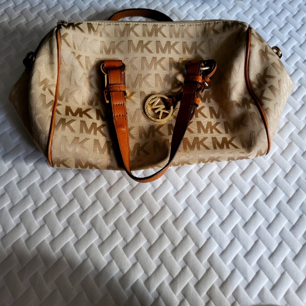 Michael Kors Tan Logo Men's Bag